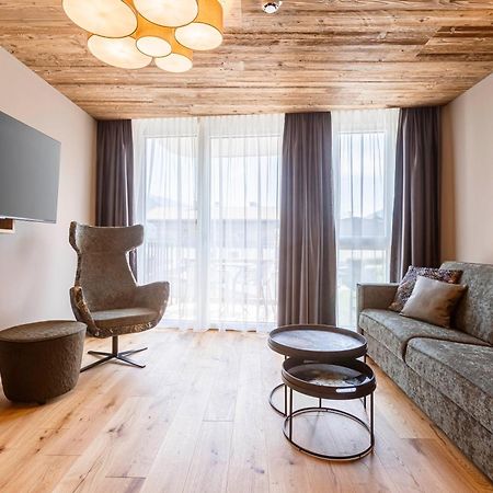 Zillertal Suites Fuegen By Alps Resorts Luaran gambar